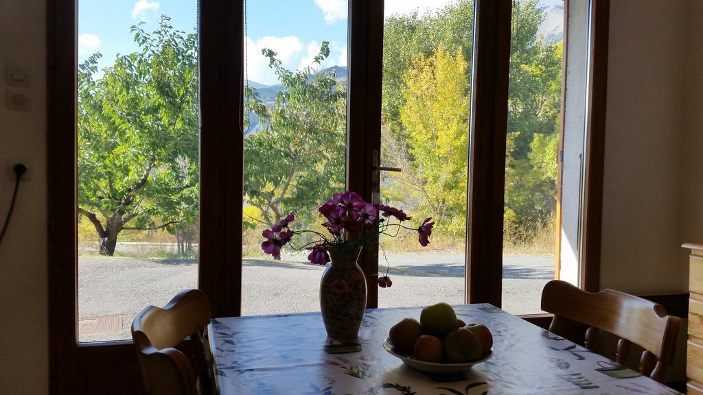 Studio Barcelonnette Ubaye, Provence Enchastrayes Eksteriør bilde